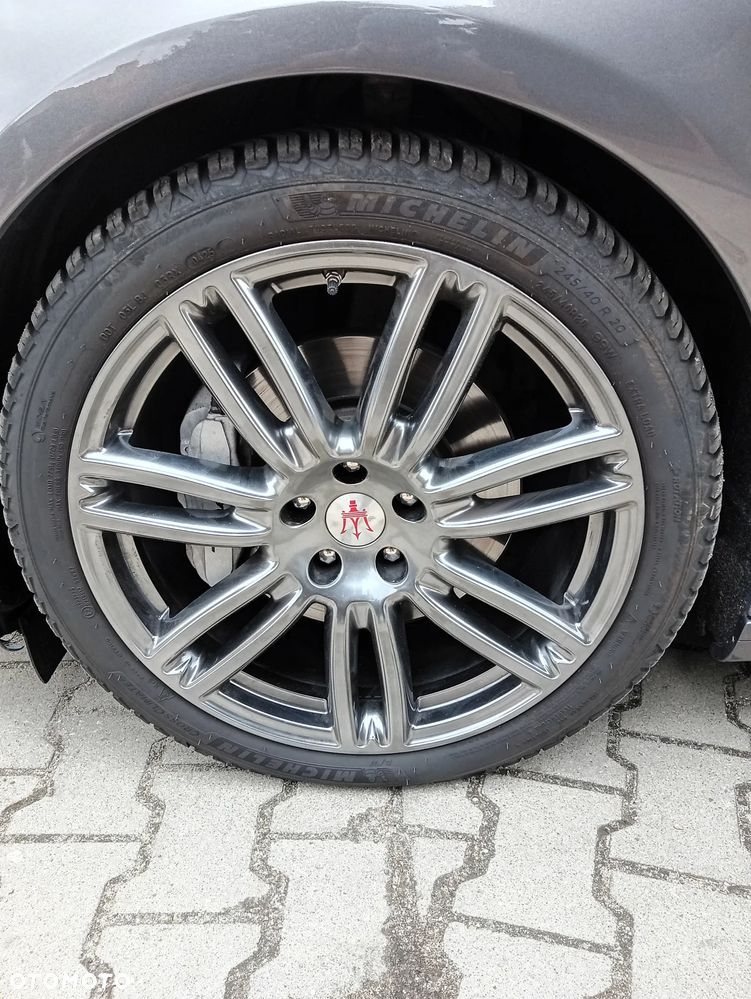 Maserati Ghibli S - 14