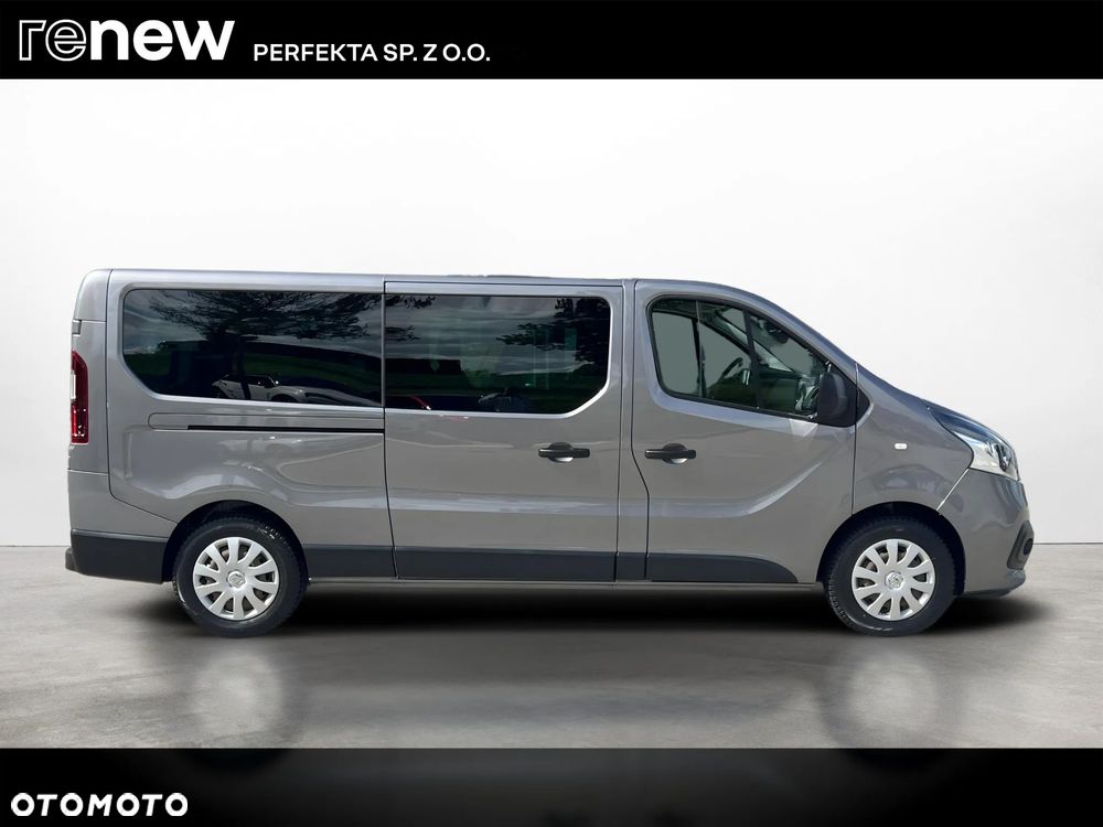 Renault Trafic Grand 1.6 dCi - 6
