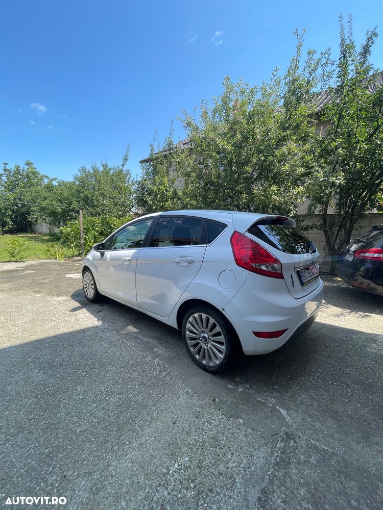 Ford Fiesta 1.4 Trend - 6