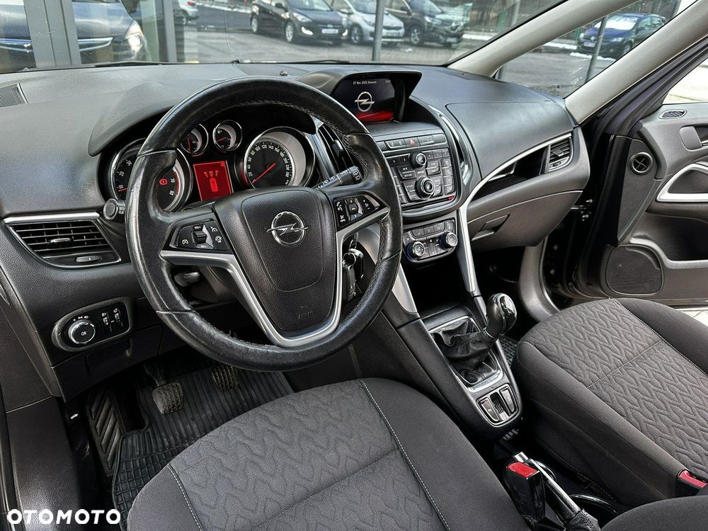 Opel Zafira 1.4 Turbo Active - 10