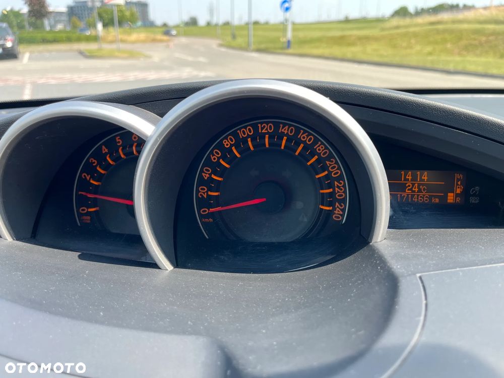Toyota Verso 1.8 Prestige EU5 - 13