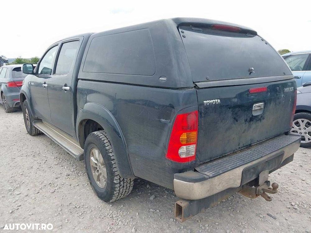 Dezmembrez Toyota hilux  2.5 Diesel 144CP, 2005-2015 - 6