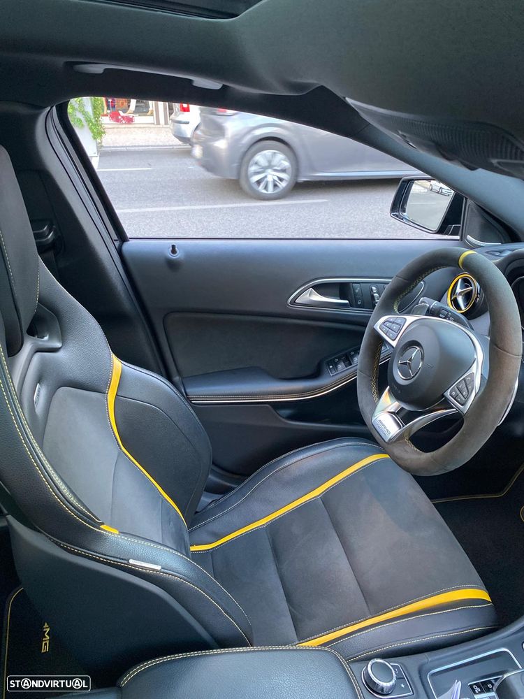 Mercedes-Benz GLA 45 AMG 4Matic Speedshift 7G-DCT Yellow Night Edition - 6
