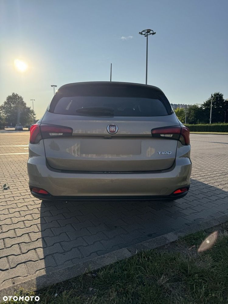Fiat Tipo 1.4 T-Jet 16v Lounge EU6d - 7