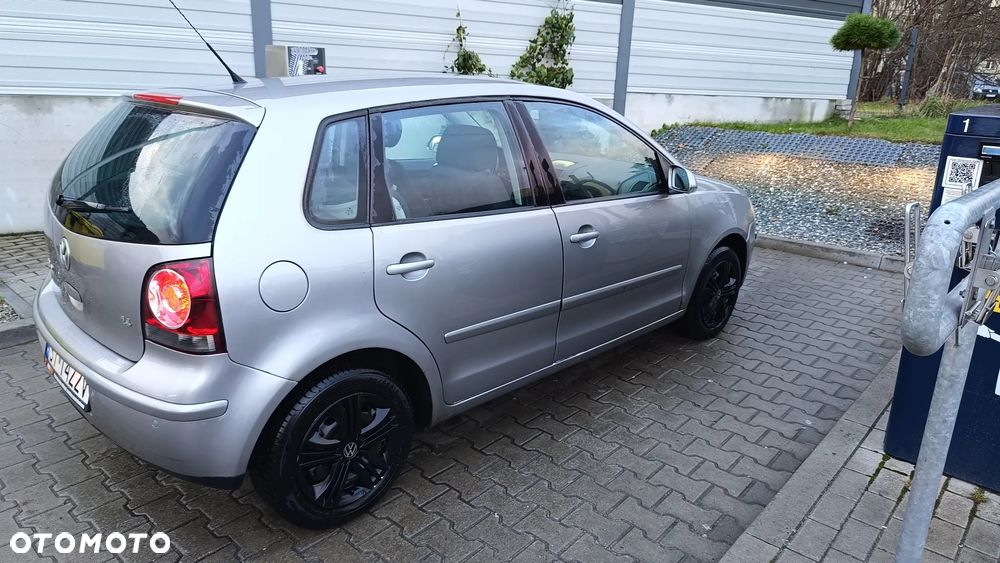 Volkswagen Polo 1.4 FSI - 7
