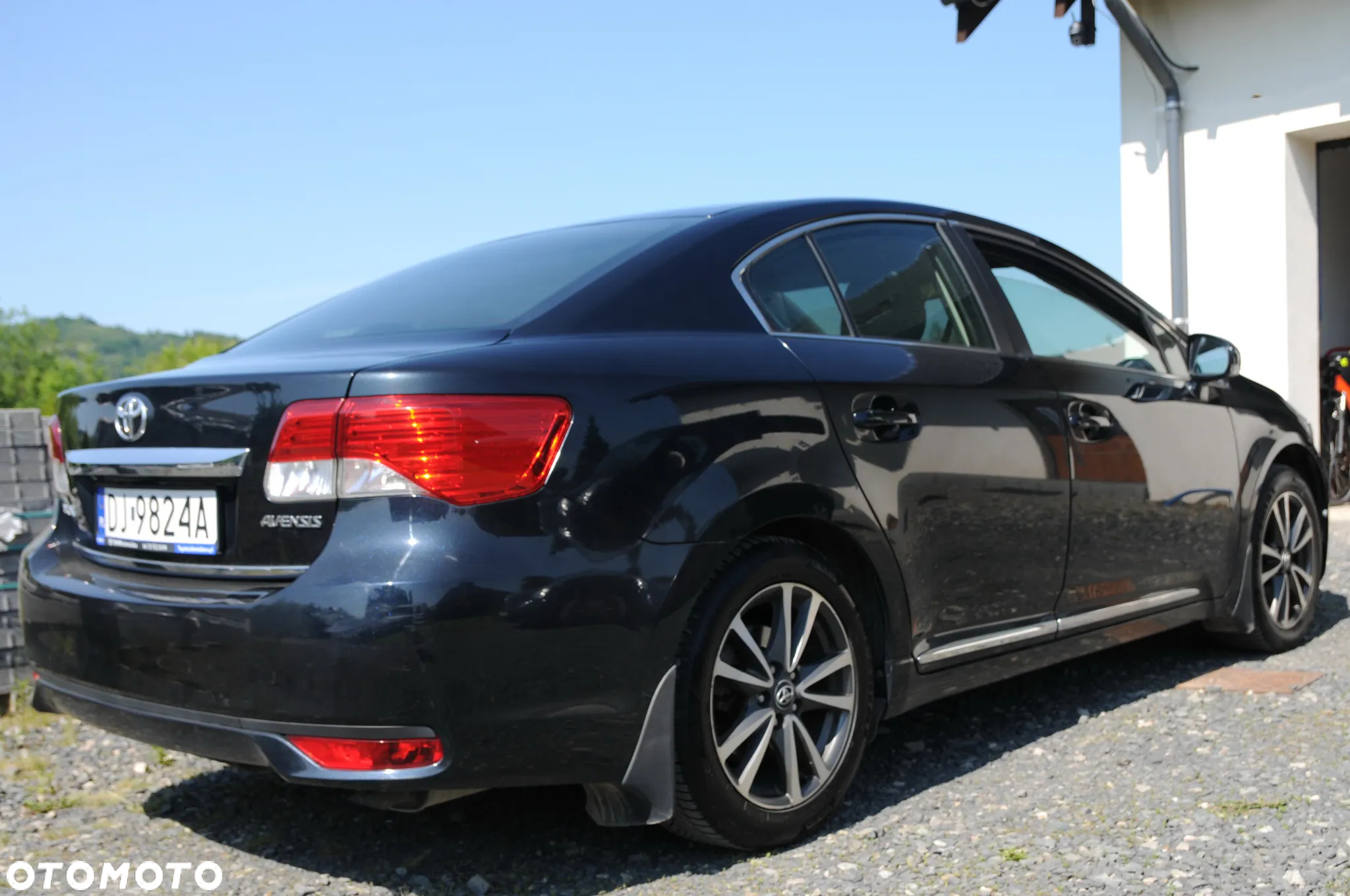 Toyota Avensis 1.8 Premium EU5 MS - 5