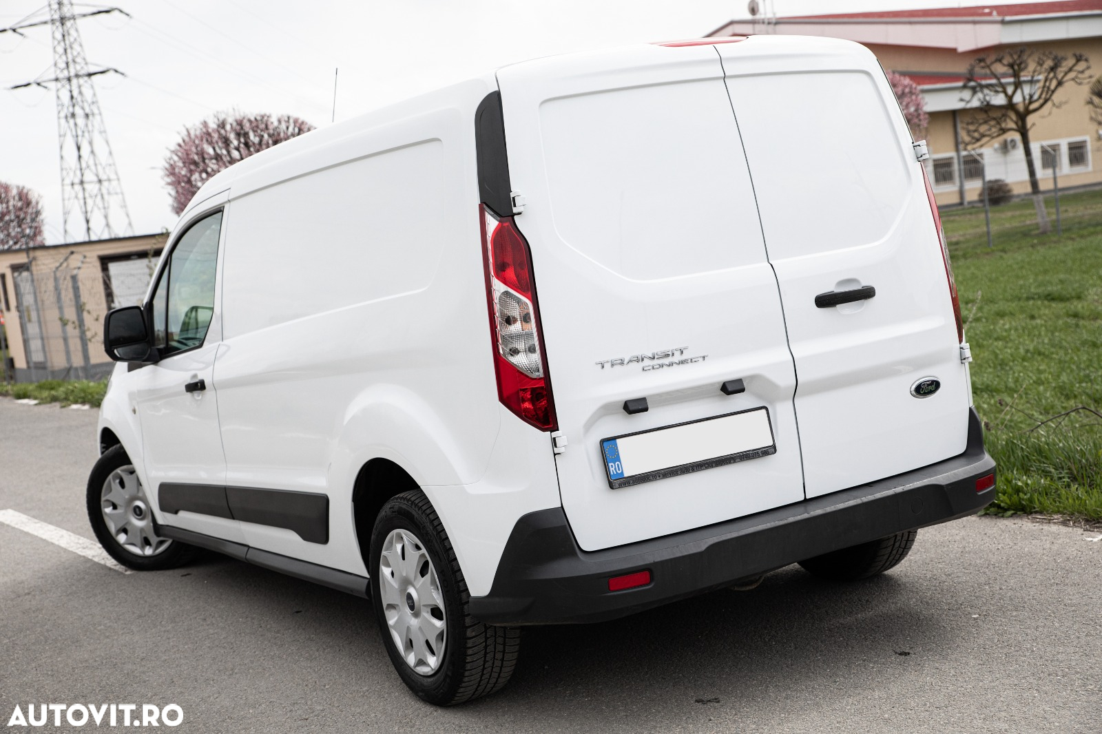 Ford Tourneo conect - 10