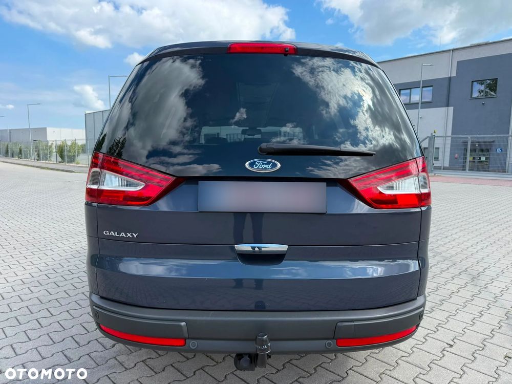 Ford Galaxy 2.0 TDCi Titanium - 13