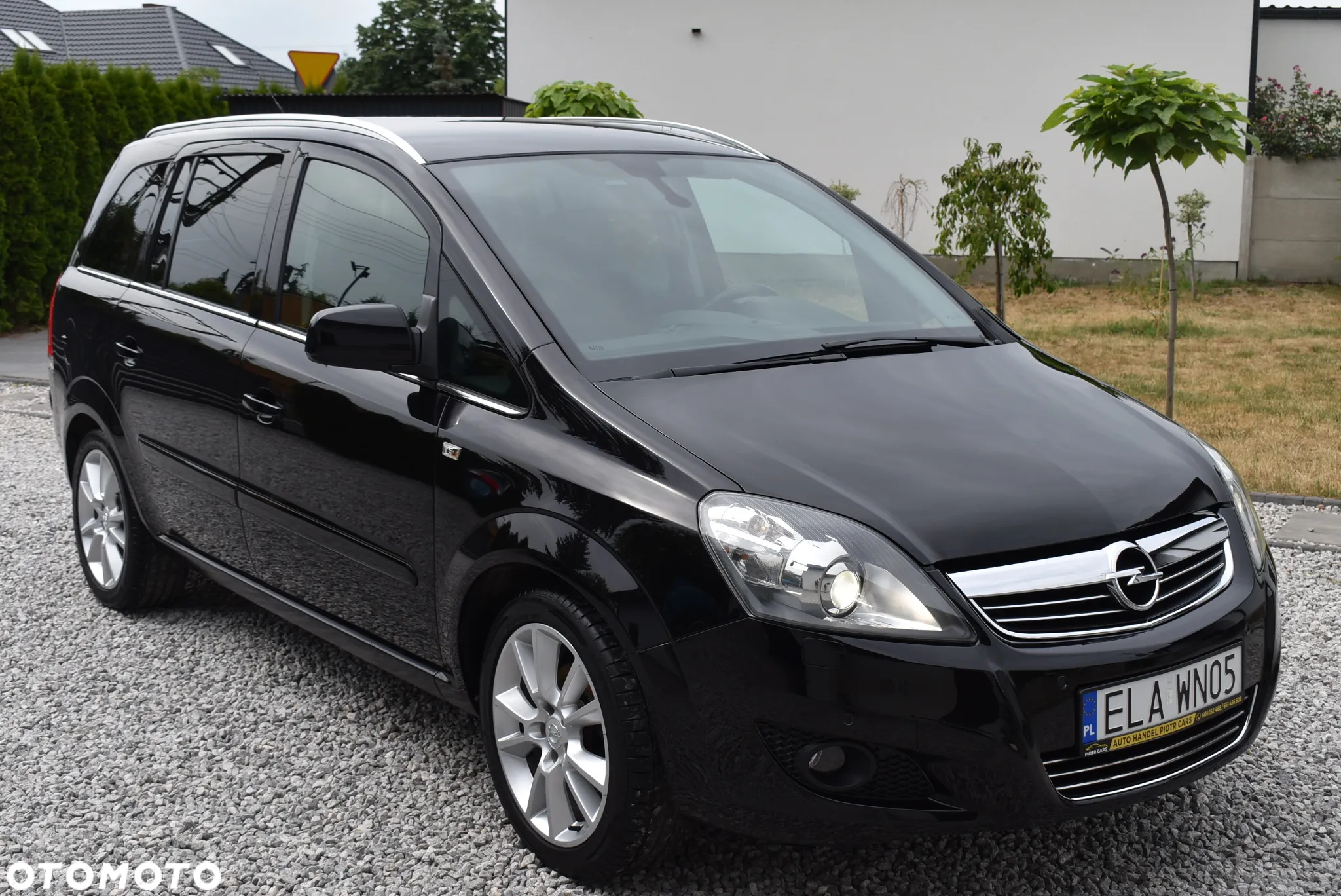 Opel Zafira - 20