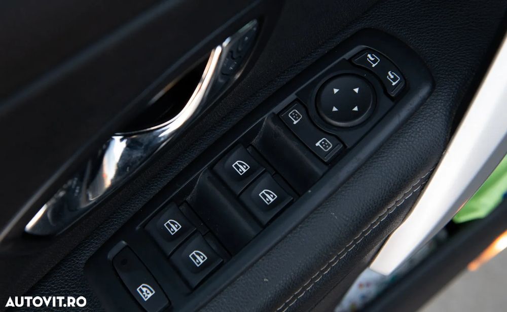 Renault Megane Grandtour ENERGY dCi 130 Start & Stopp Bose Edition - 9