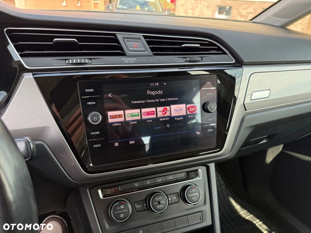 Volkswagen Touran 1.2 TSI BMT Comfortline - 12