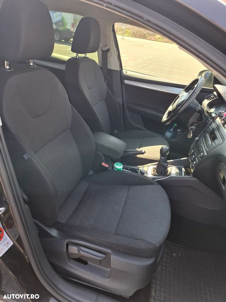 Skoda Octavia 1.6 TDI ELEGANCE - 13