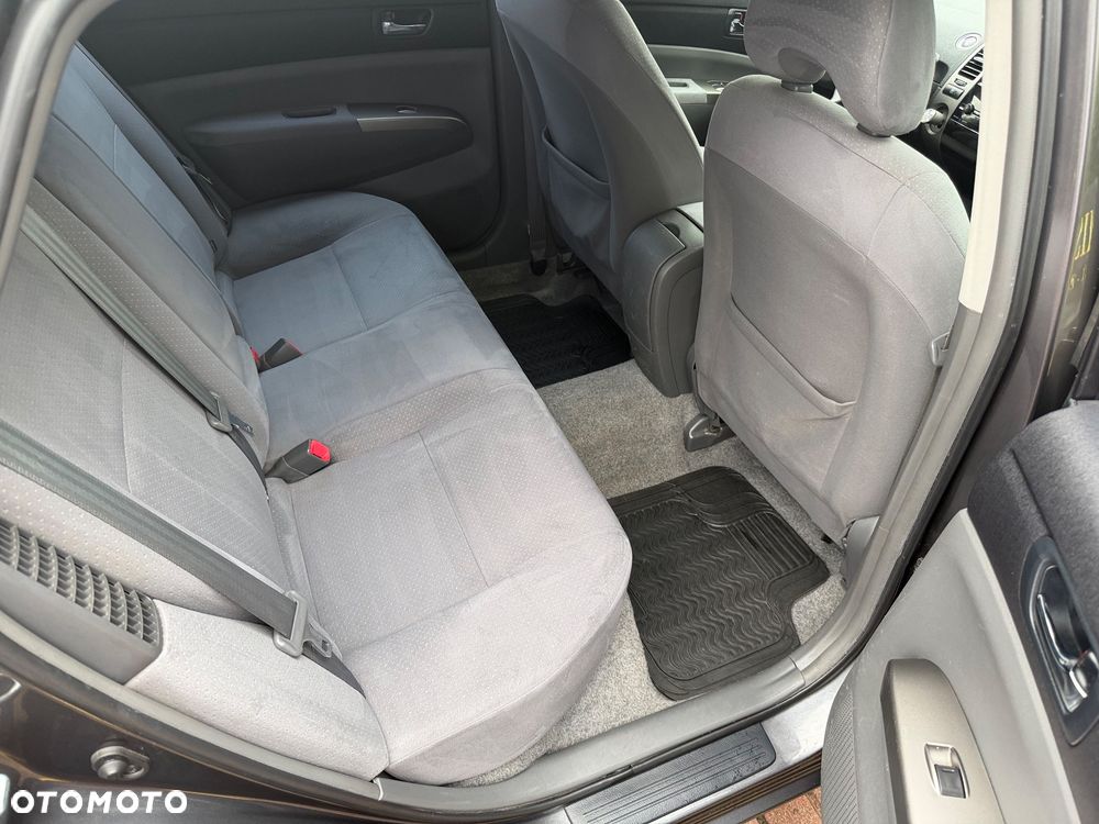 Toyota Prius 1.5 VVT-i Sol (nav) - 27