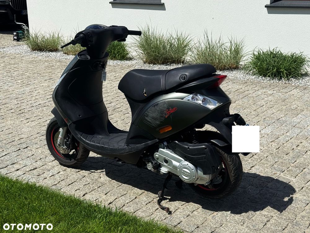 Piaggio ZIP - 5