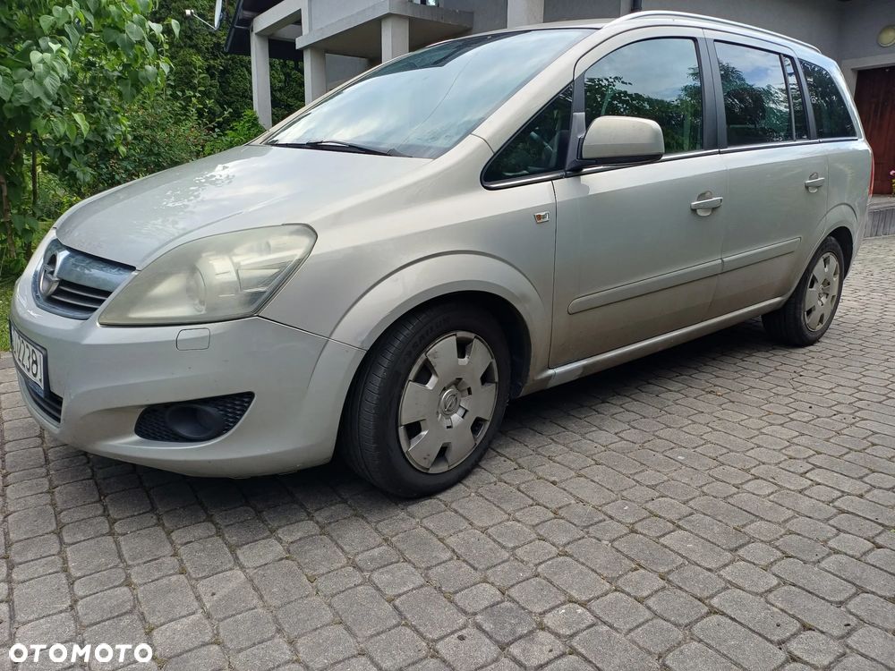 Opel Zafira 1.7 CDTI Cosmo - 1
