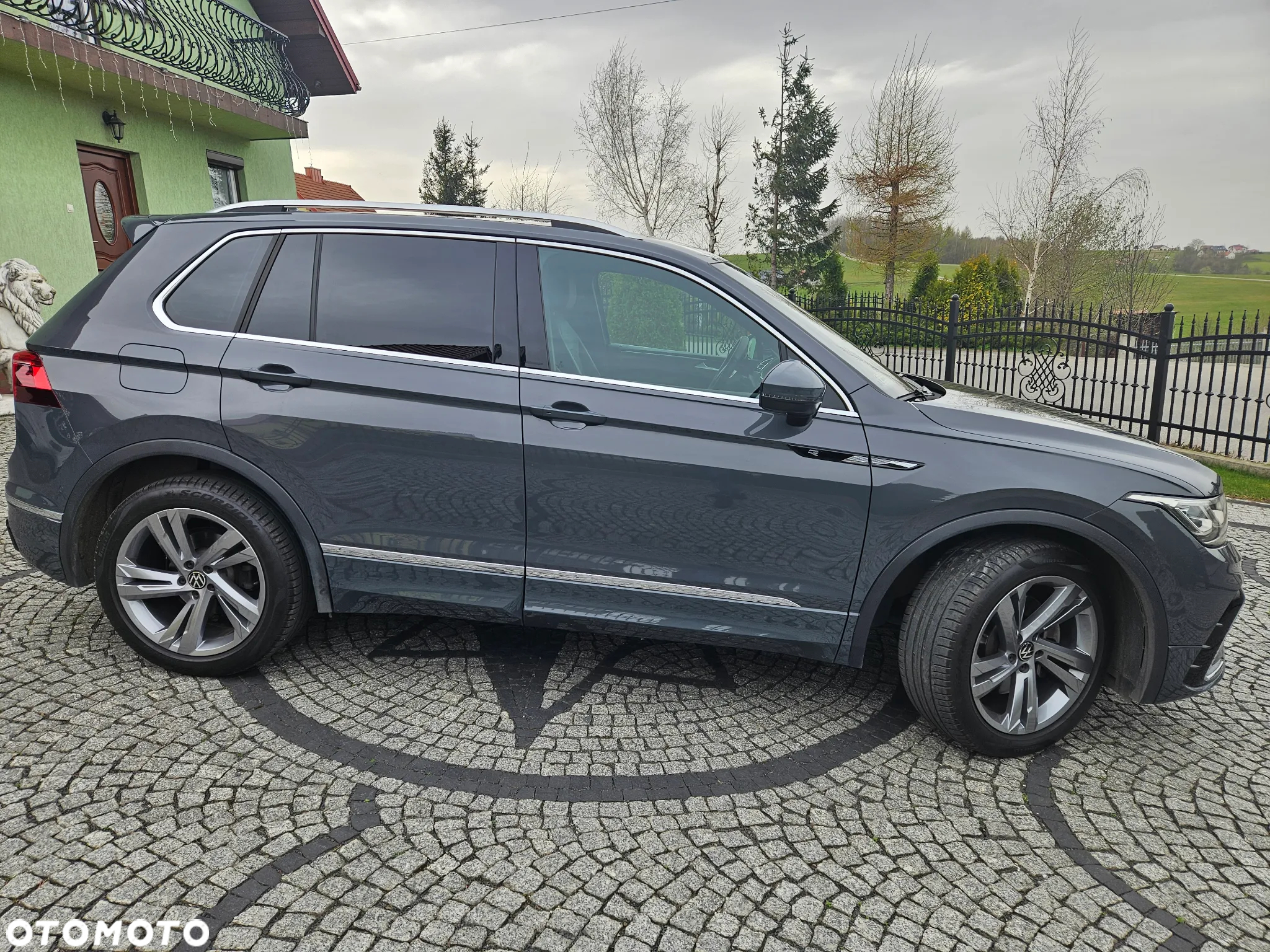 Volkswagen Tiguan 2.0 TDI SCR 4Mot R-Line DSG - 10