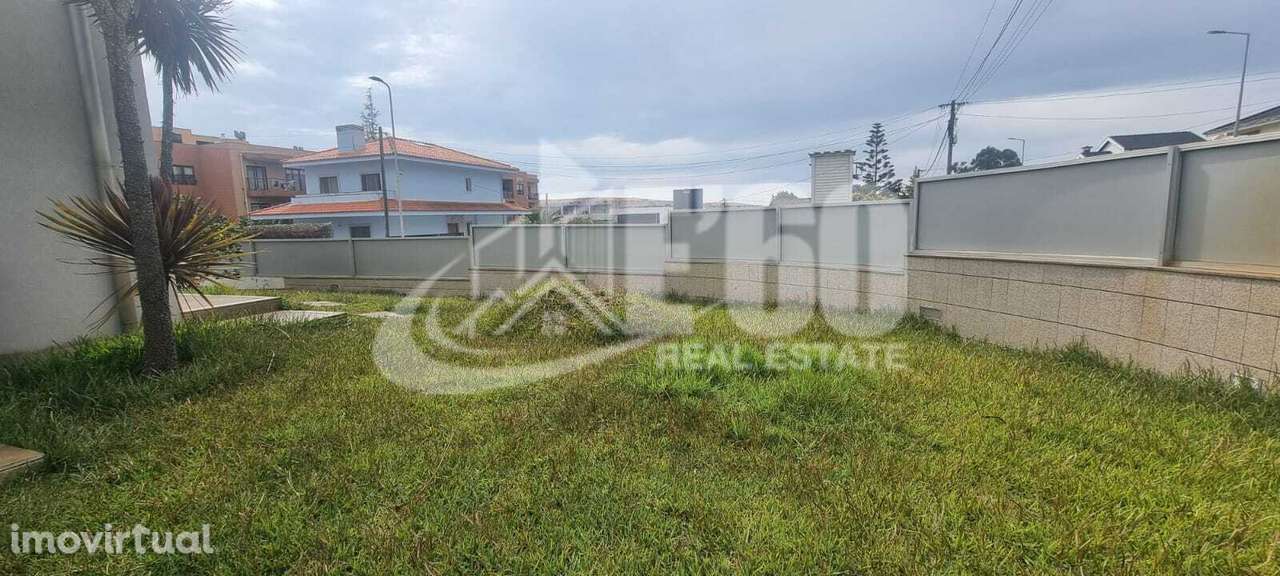 MORADIA T5 COM PISCINA S. FELIX DA MARINHA - Grande imagem: 2/56