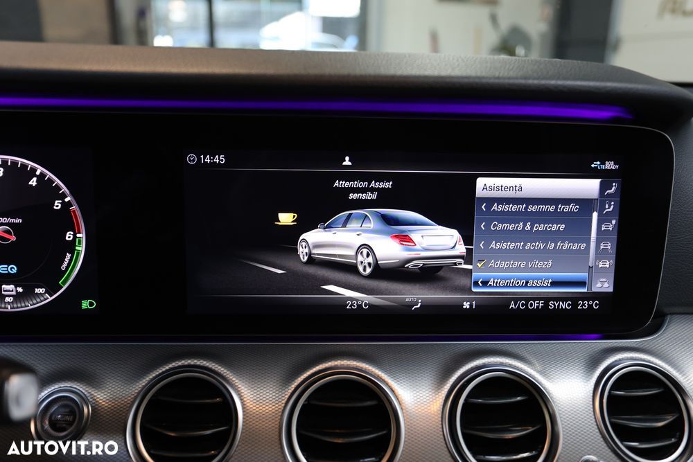 Mercedes-Benz E 300 de 4Matic 9G-TRONIC AMG Line - 33