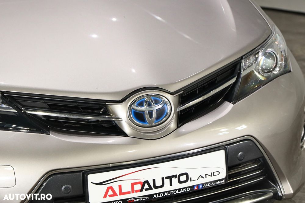 Toyota Auris 1.8 L VVT-i Hybrid Luna - 26