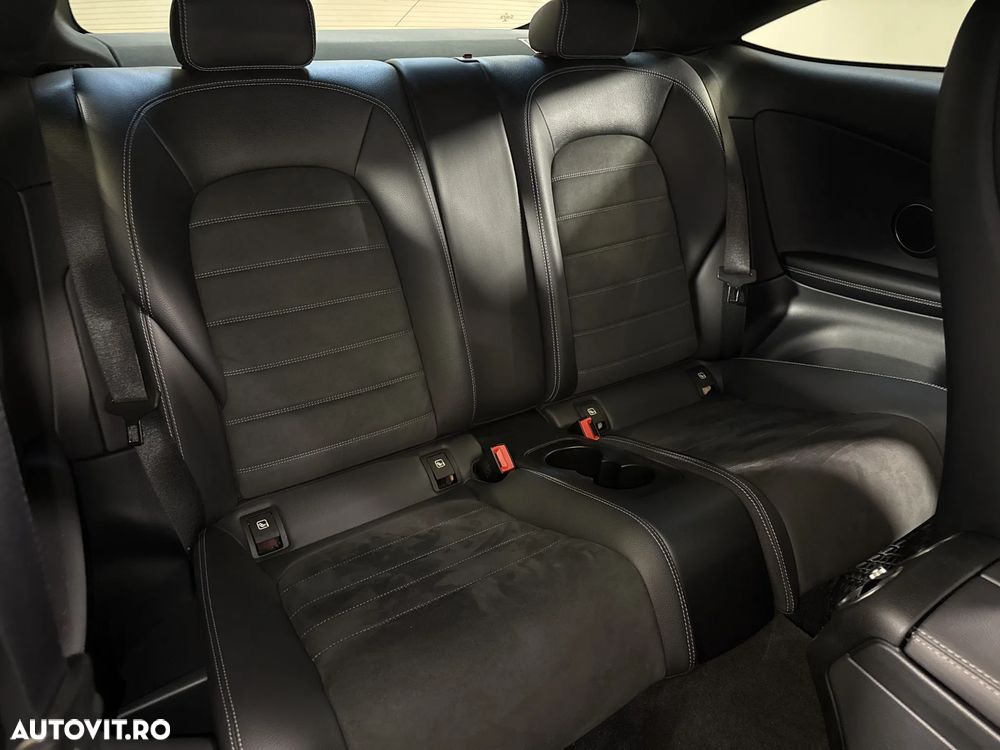 Mercedes-Benz C - 13