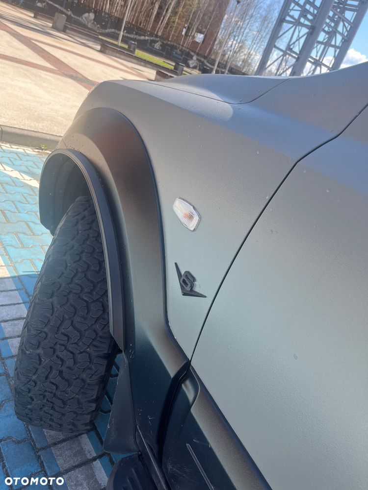 Kia Sorento 3.3 V6 LX - 3