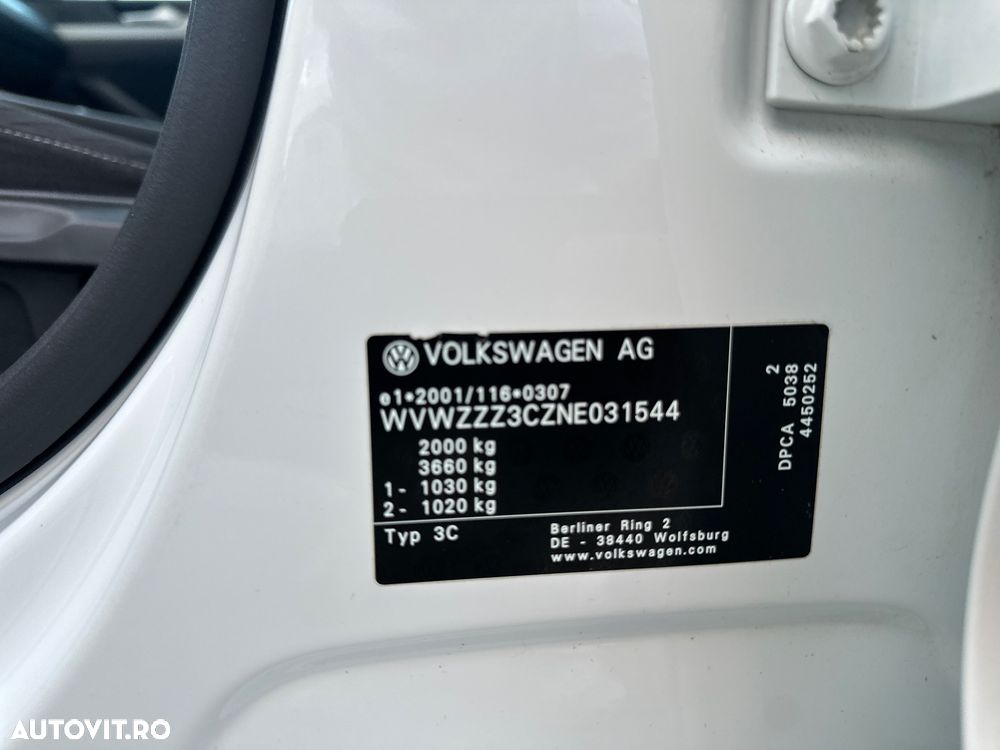 Volkswagen Passat - 13