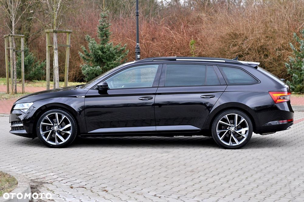 Skoda Superb 1.5 TSI DSG Sportline - 4