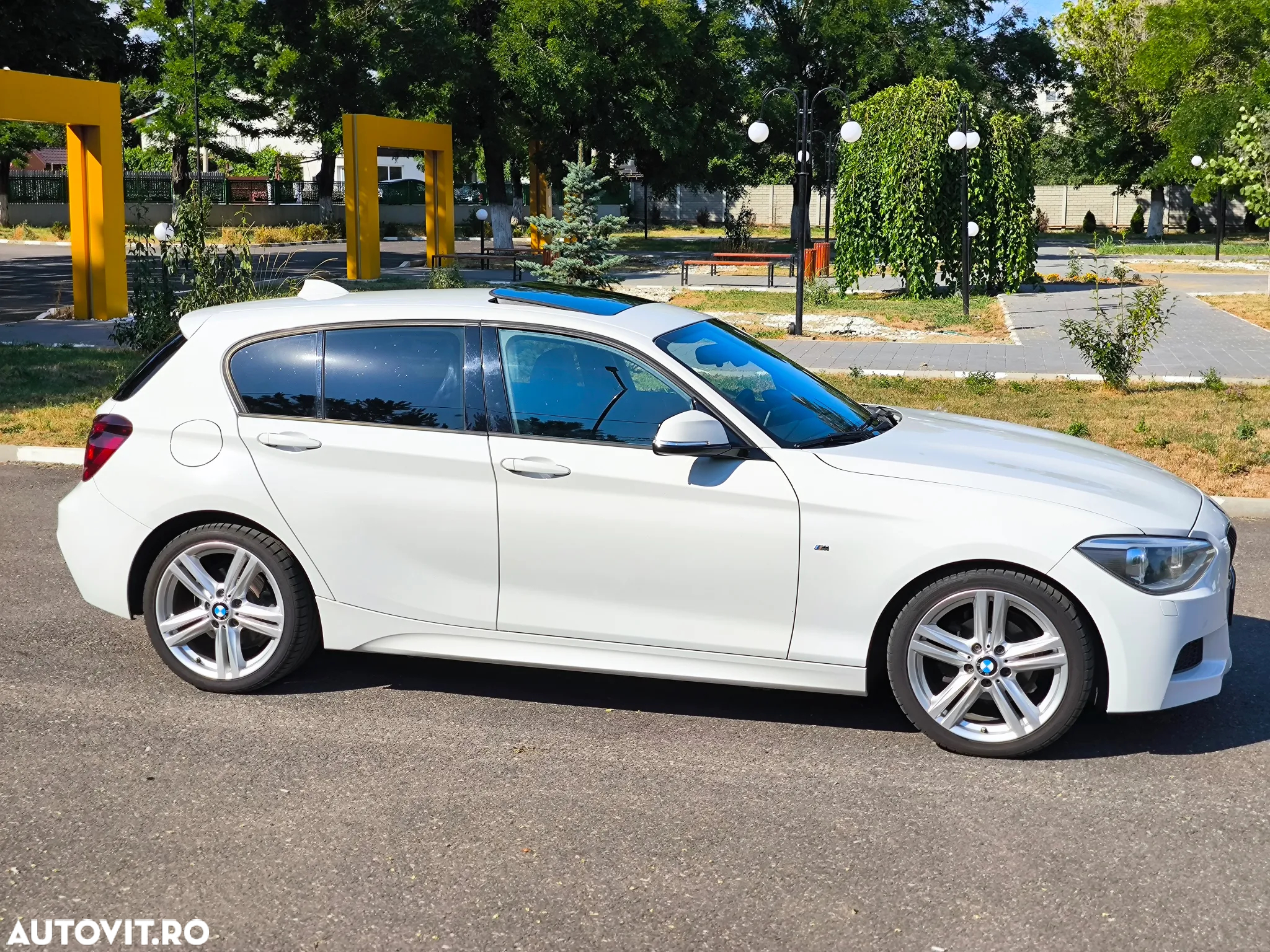 BMW Seria 1 116d - 13