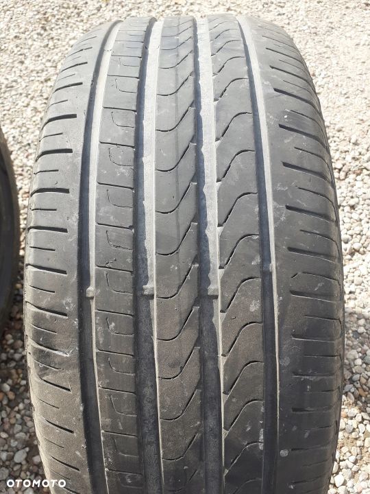 Pirelli Cinturato P7 MOE 245/40R19 98Y 5mm - 1