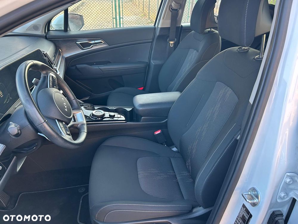 Kia Sportage 1.6 CRDI MHEV Business Line 2WD DCT - 9