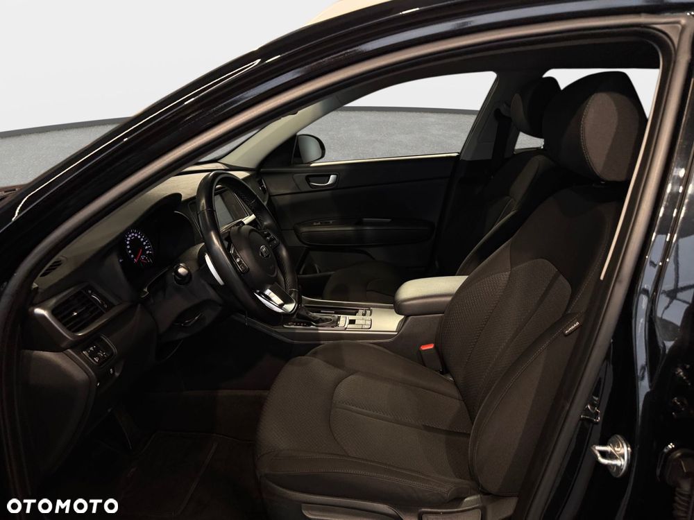 Kia Optima - 15