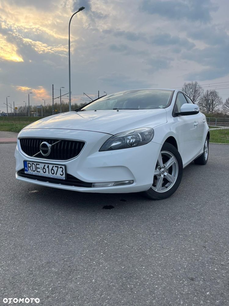 Volvo V40 - 22