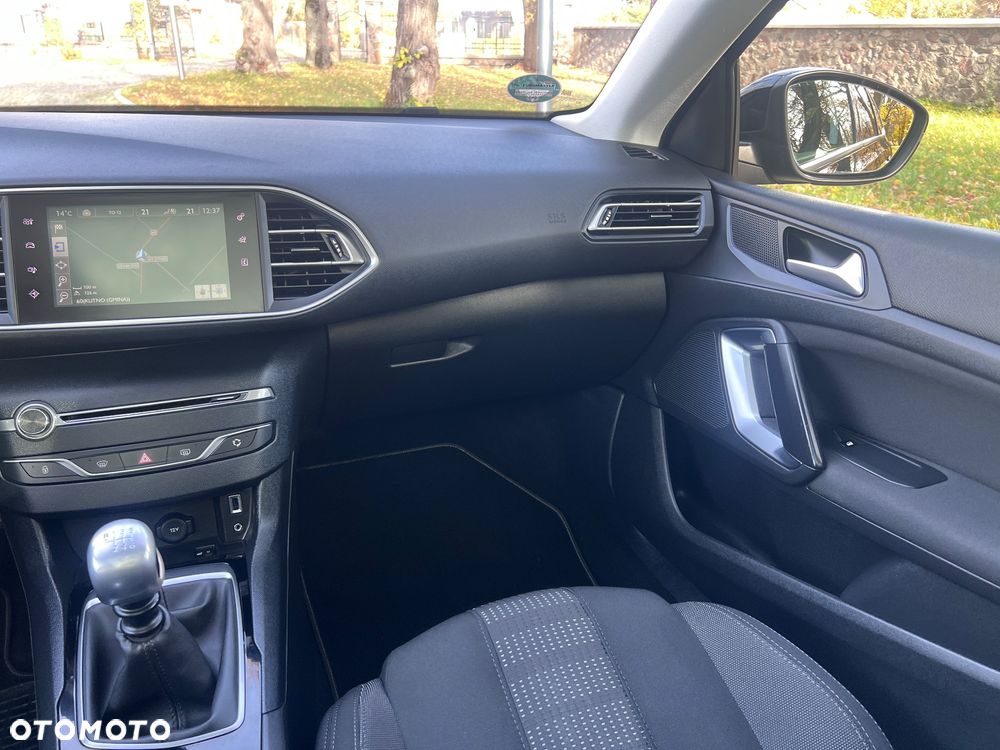 Peugeot 308 1.6 BlueHDi Business Line S&S - 27