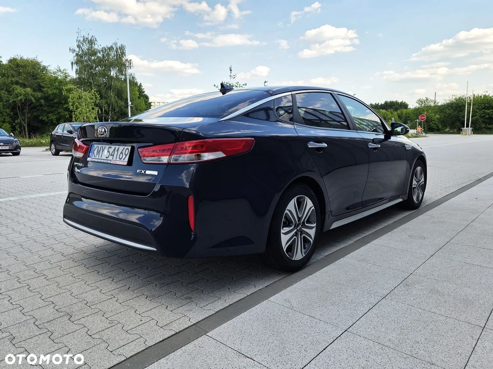 Kia Optima - 6