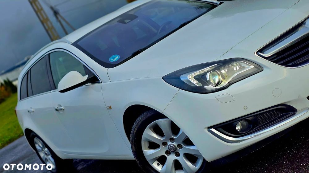 Opel Insignia - 12