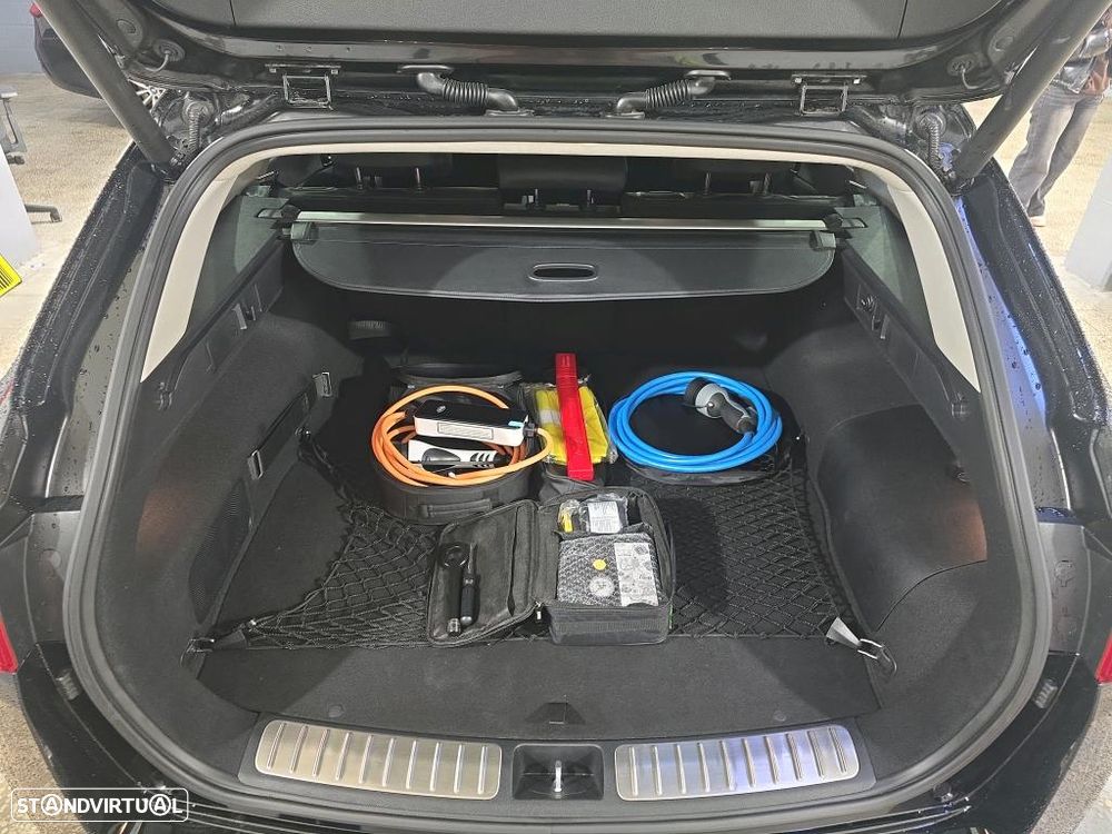 Kia Optima SW 2.0 CVVT PHEV - 11