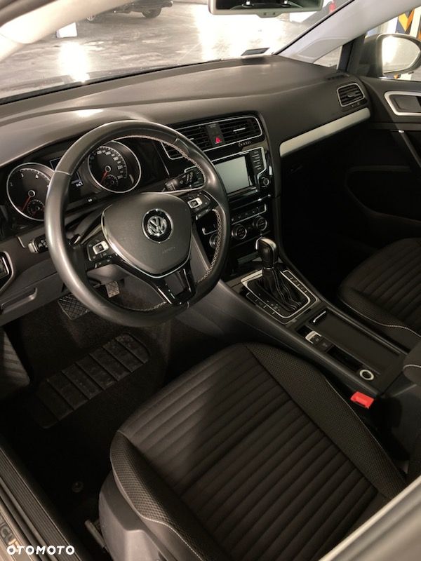 Volkswagen Golf 2.0 TDI (BlueMotion Technology) DSG Comfortline - 7