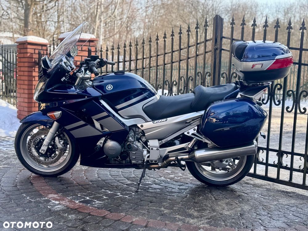 Yamaha FJR - 7