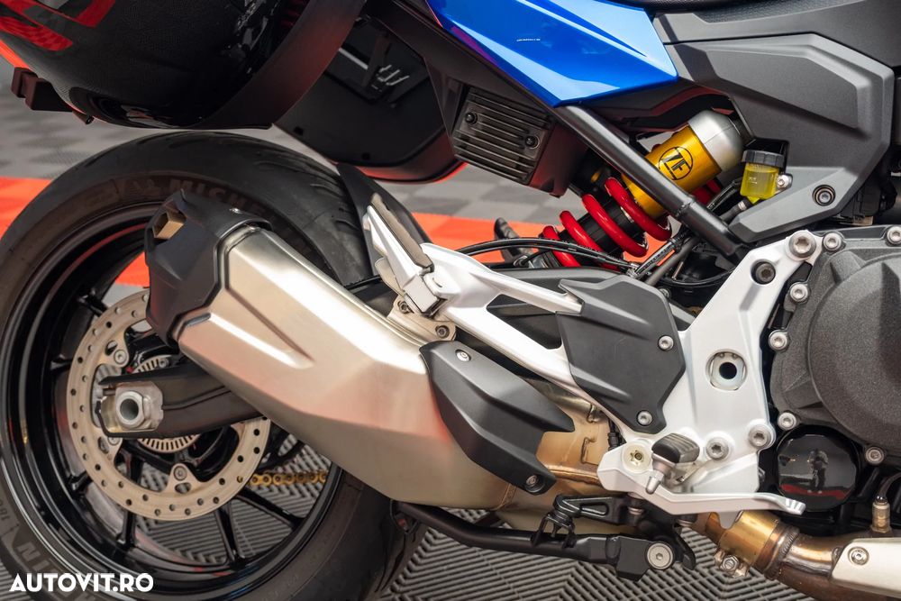 BMW F 900R Force - 26