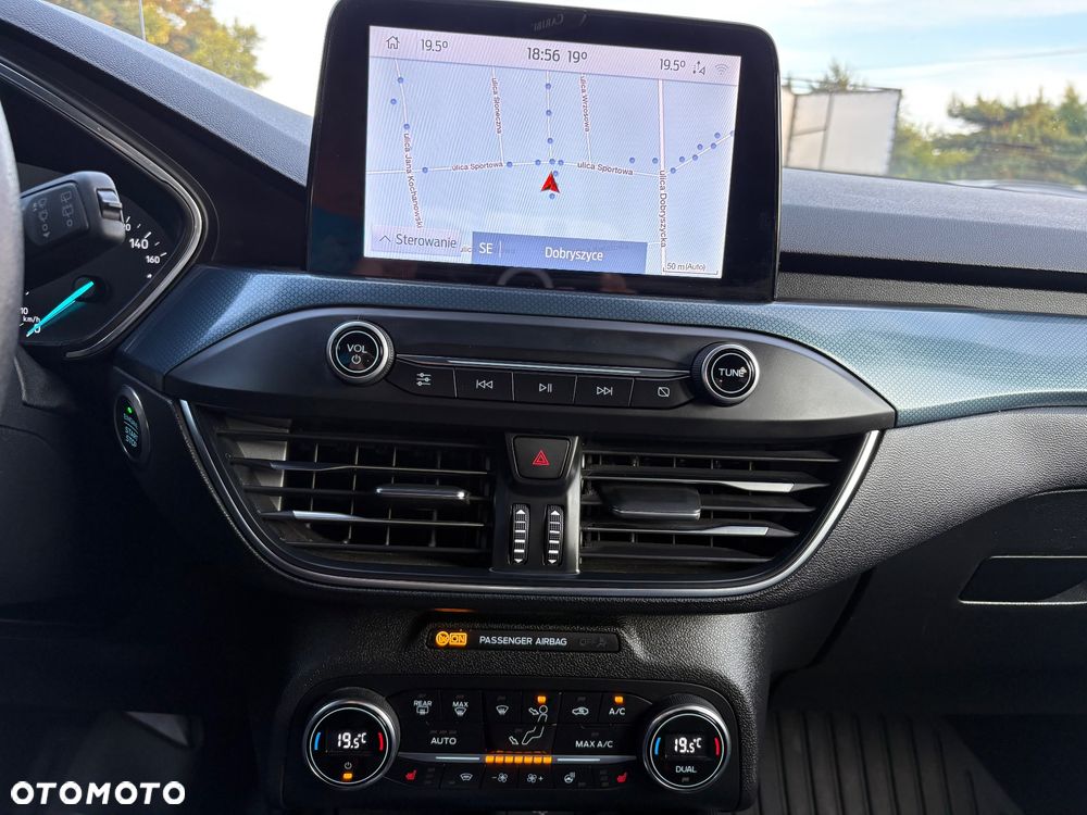 Ford Focus - 21