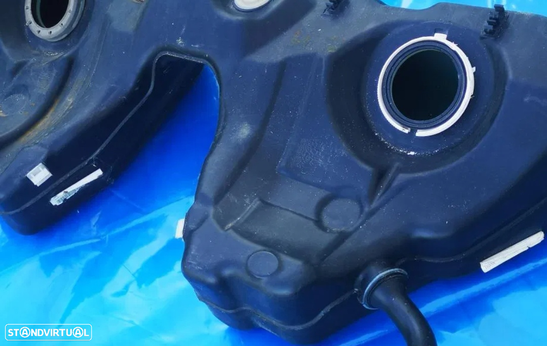Depósito combustível gasolina BMW5 E60 520i 530i 2003-2007 - 2
