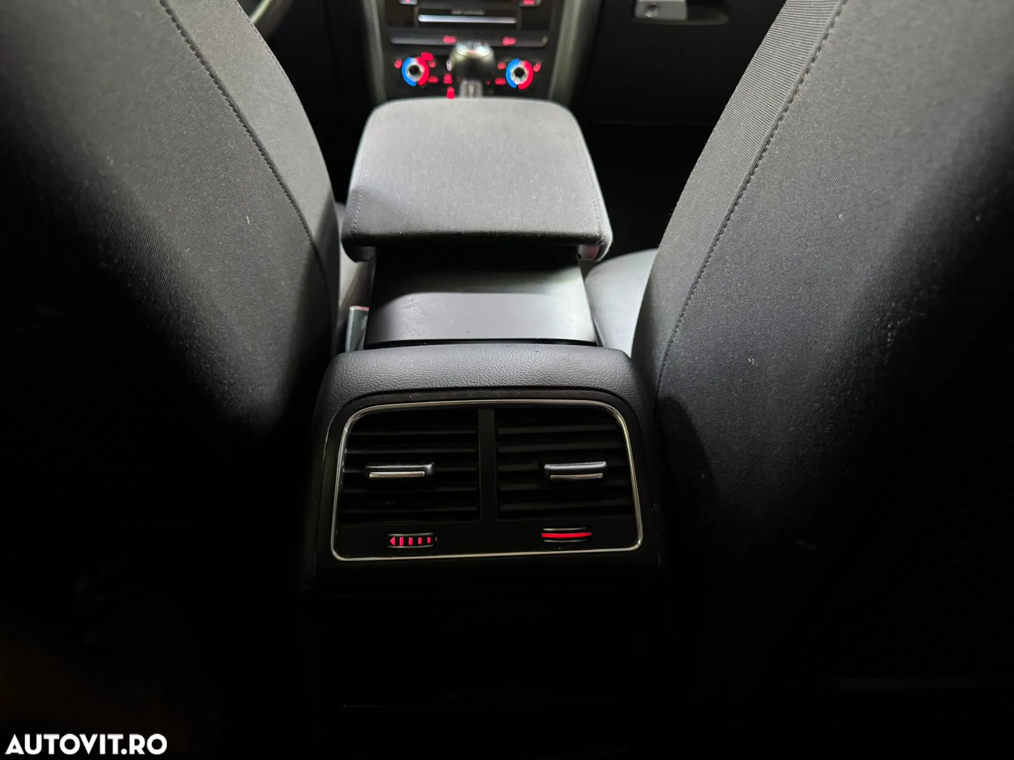 Audi A4 Avant 2.0 TDI DPF Ambiente - 6