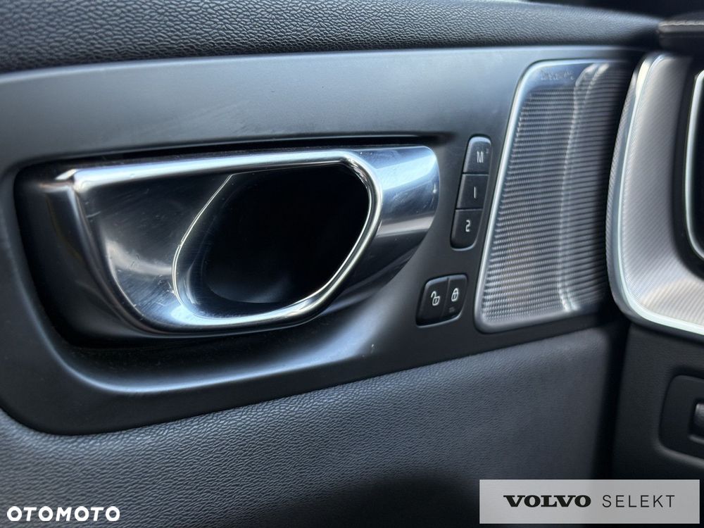 Volvo XC 60 - 34