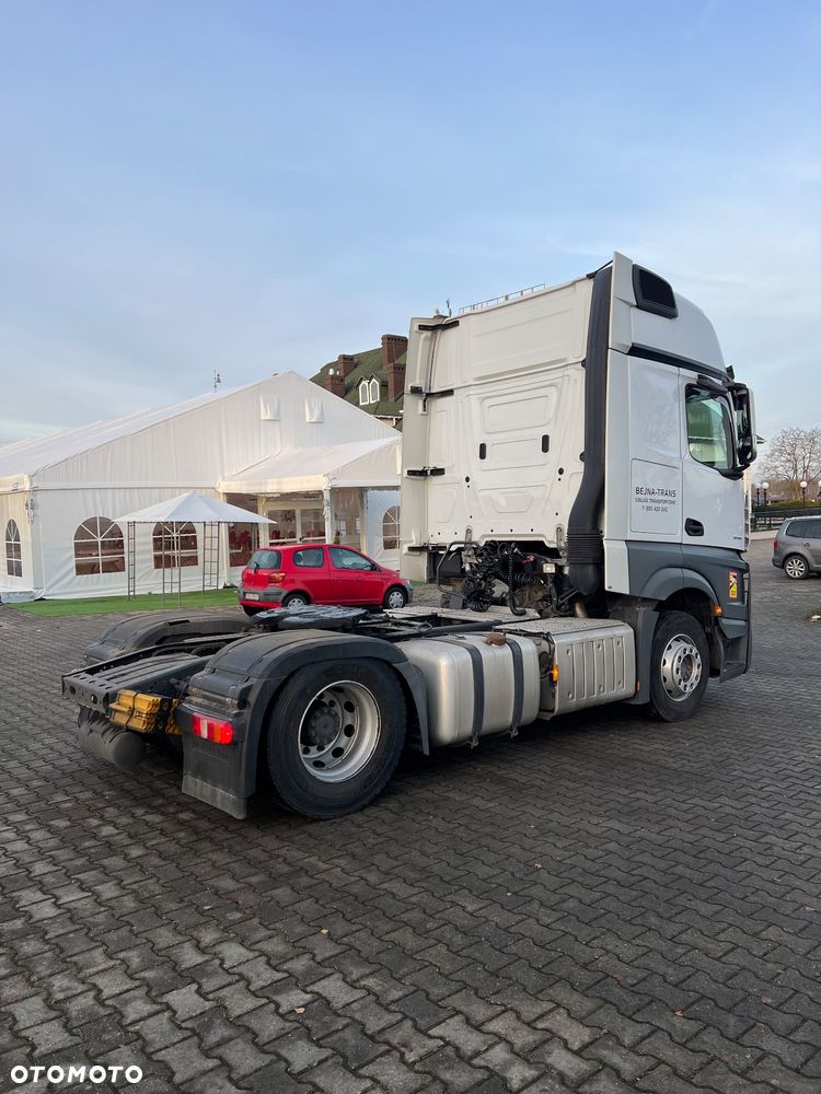Mercedes-Benz ACTROS - 7