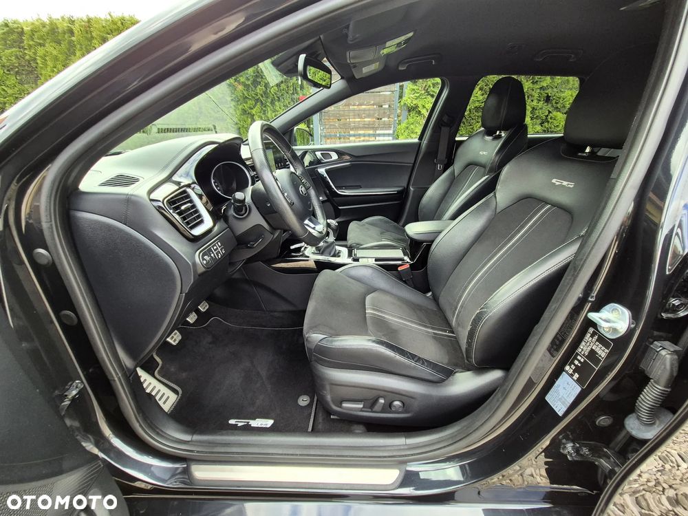 Kia Ceed 1.4 T-GDI OPF GT Line - 21
