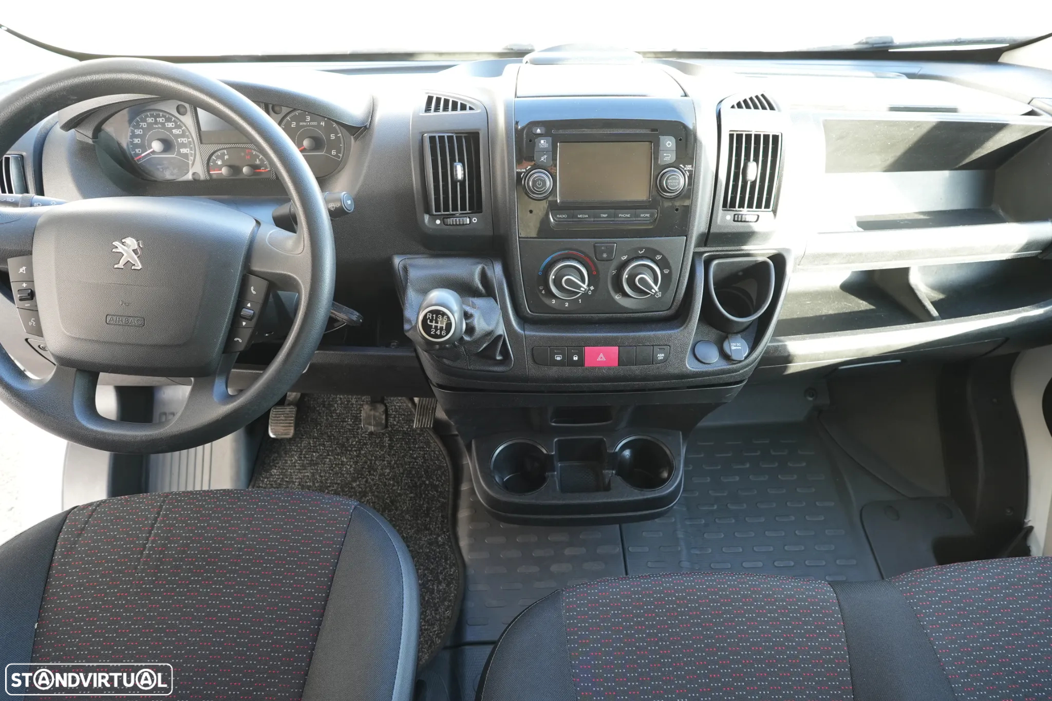 Peugeot Boxer L3H2 2.0BlueHDI 130cv - 10