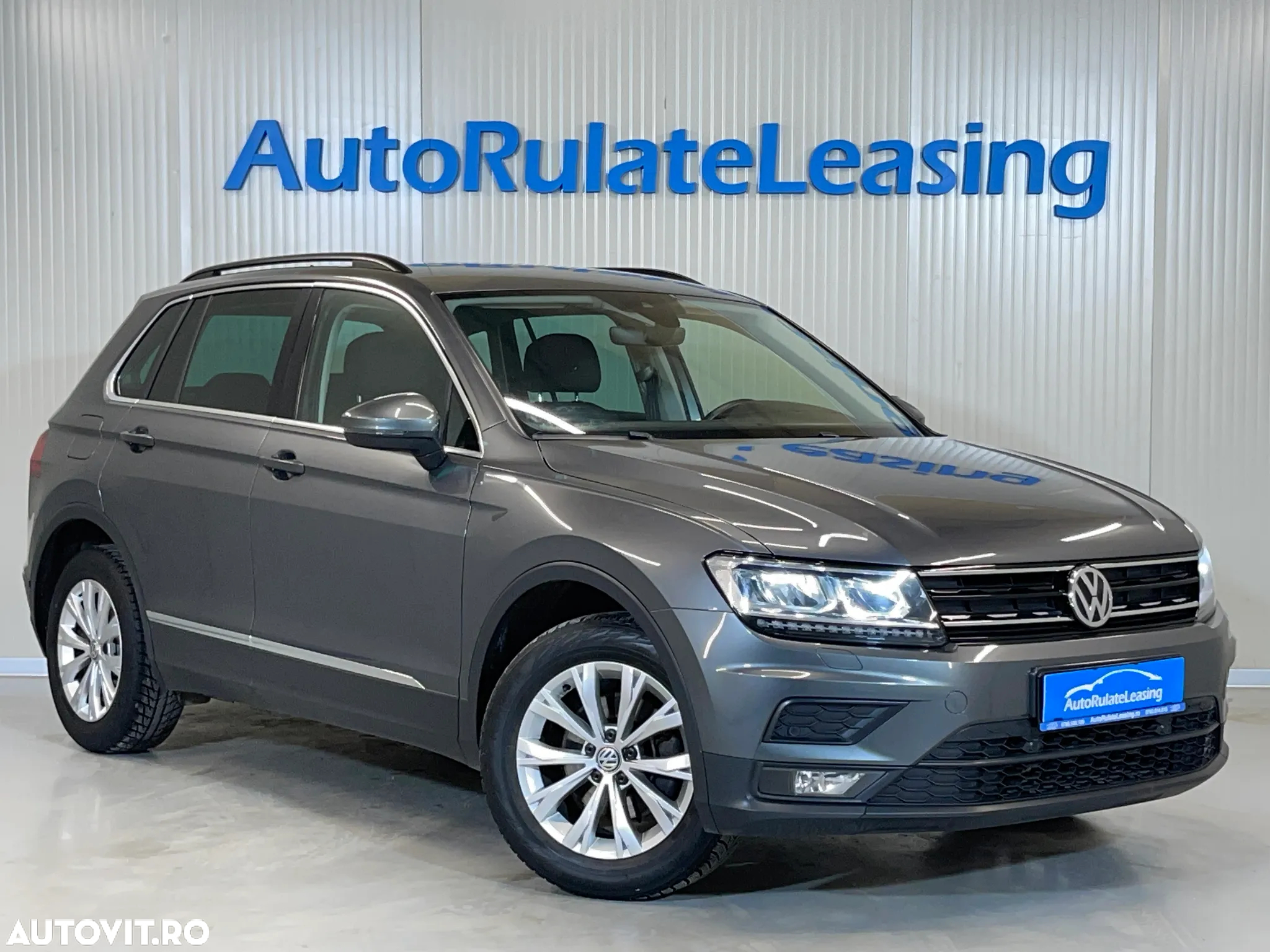 Volkswagen Tiguan 2.0 TDI DPF DSG Comfortline - 2