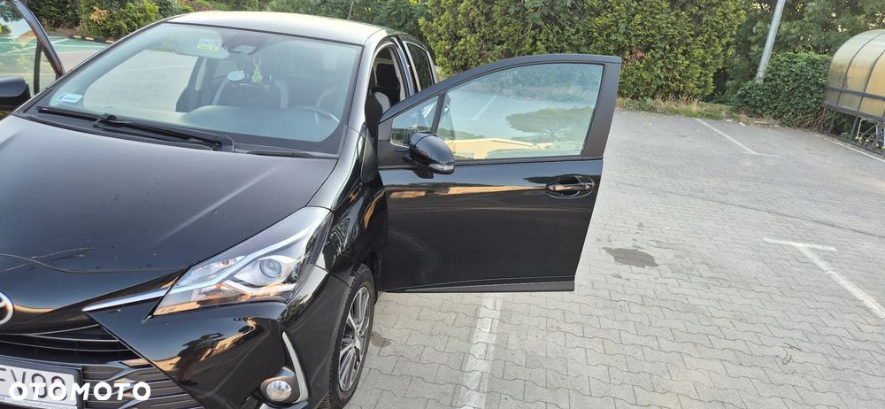 Toyota Yaris 1.5 20th Anniversary - 13