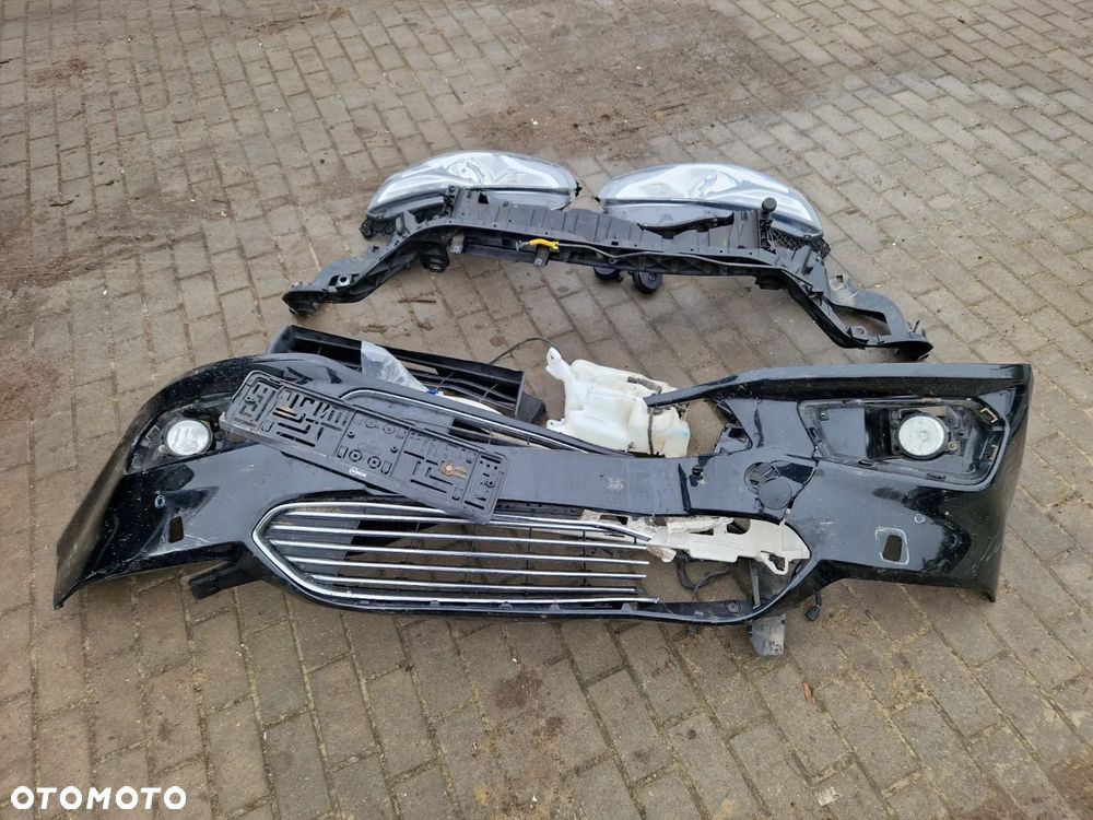 Ford S-Max 2.0 TDCi 4WD Titanium PowerShift - 33