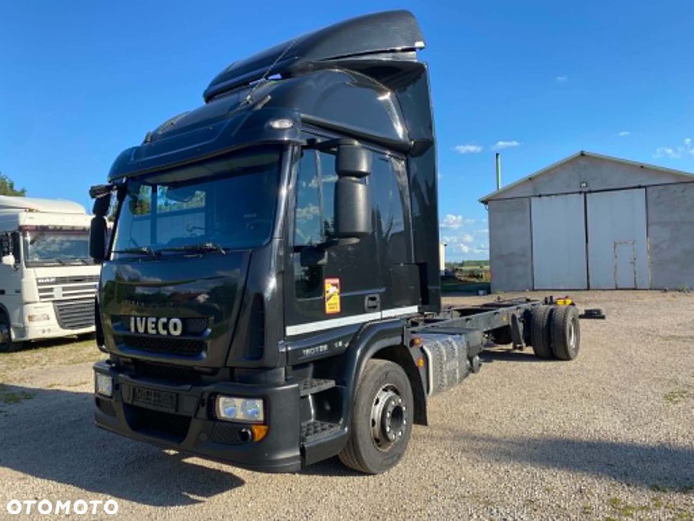 Iveco 180e28 - 3